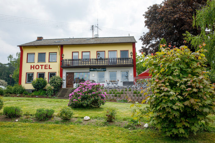 Hotel Landhaus vor Burg Eltz - Personal Branding Fotos in Wierschem