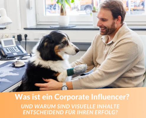 Was ist ein Corporate Influencer und warum sind visuelle Inhalte so wichtig? - Employerbranding Fotografie Hier Corporate Influencer bei Schuth Haustechnik am Schreibtisch mit seinem Hund.